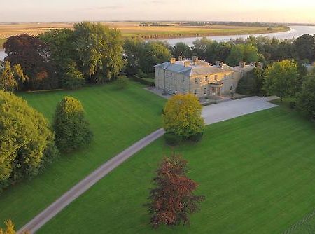 Saltmarshe Hall Buitenkant foto