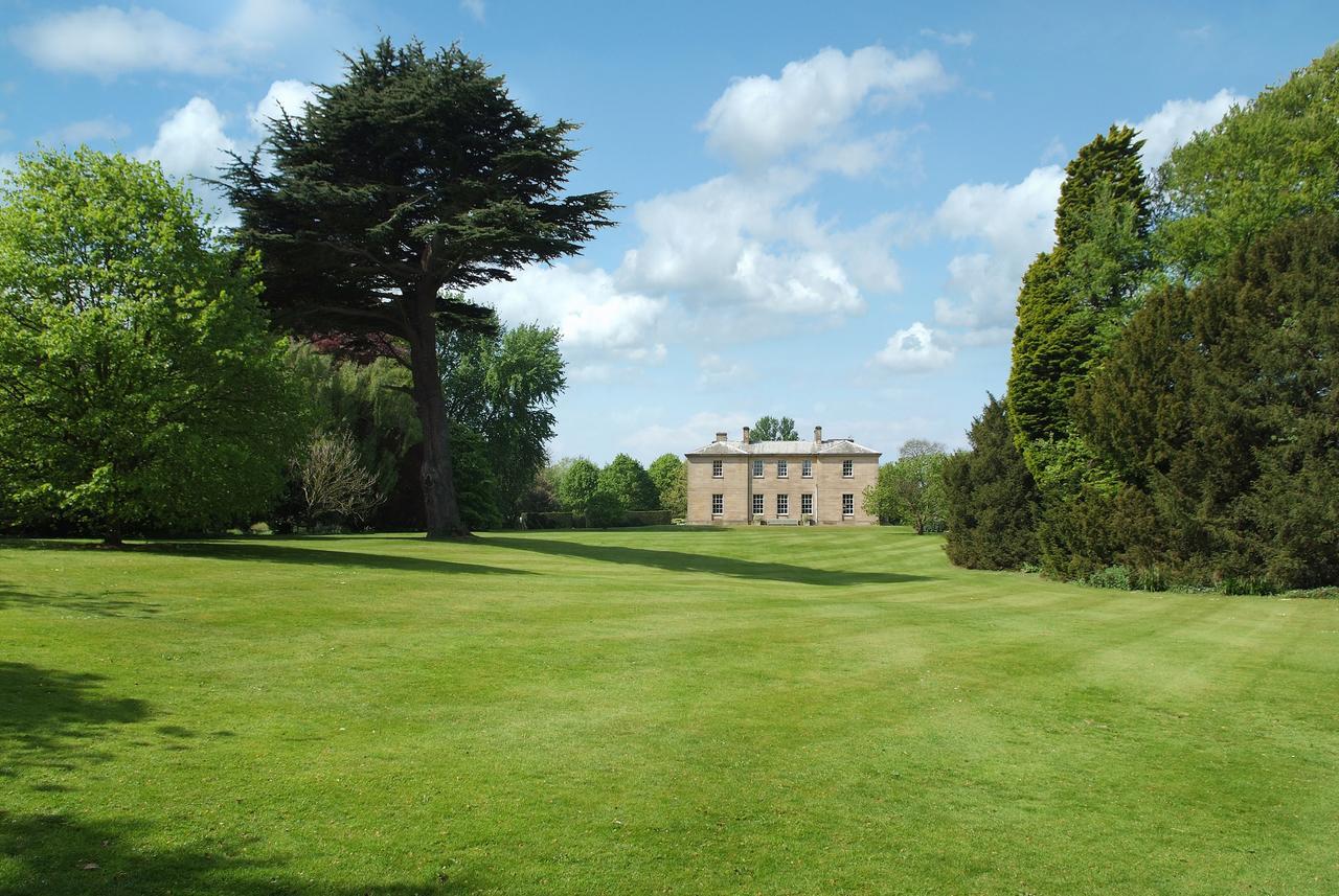 Saltmarshe Hall Buitenkant foto
